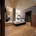 Ξενοδοχείο Il Tridente Hotel 4*
