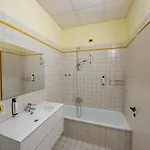 Il Tridente Hotel 4* Μπιμπιόνε