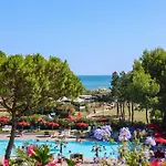 Il Tridente Hotel Ξενοδοχείο Μπιμπιόνε