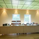 Il Tridente Hotel Μπιμπιόνε