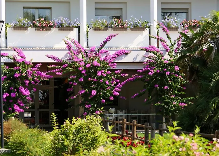 Il Tridente Hotel Otel