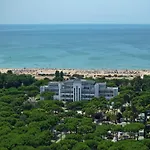 Hotel Residence Il Tridente Bibione