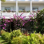 Residence Il Tridente Hotel