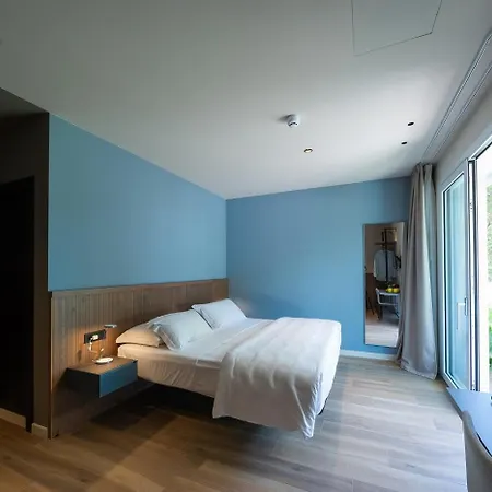 Il Tridente Hotel 比比翁