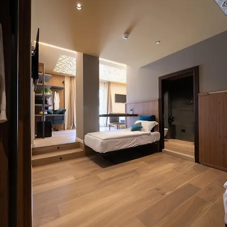 酒店 Il Tridente Hotel 4*