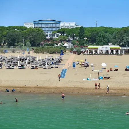 Il Tridente Hotel 비비오네